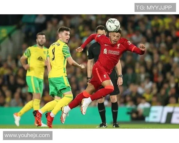 日本足球男球星的崛起与挑战：从中村俊辅到铃木优磨的奋斗历程